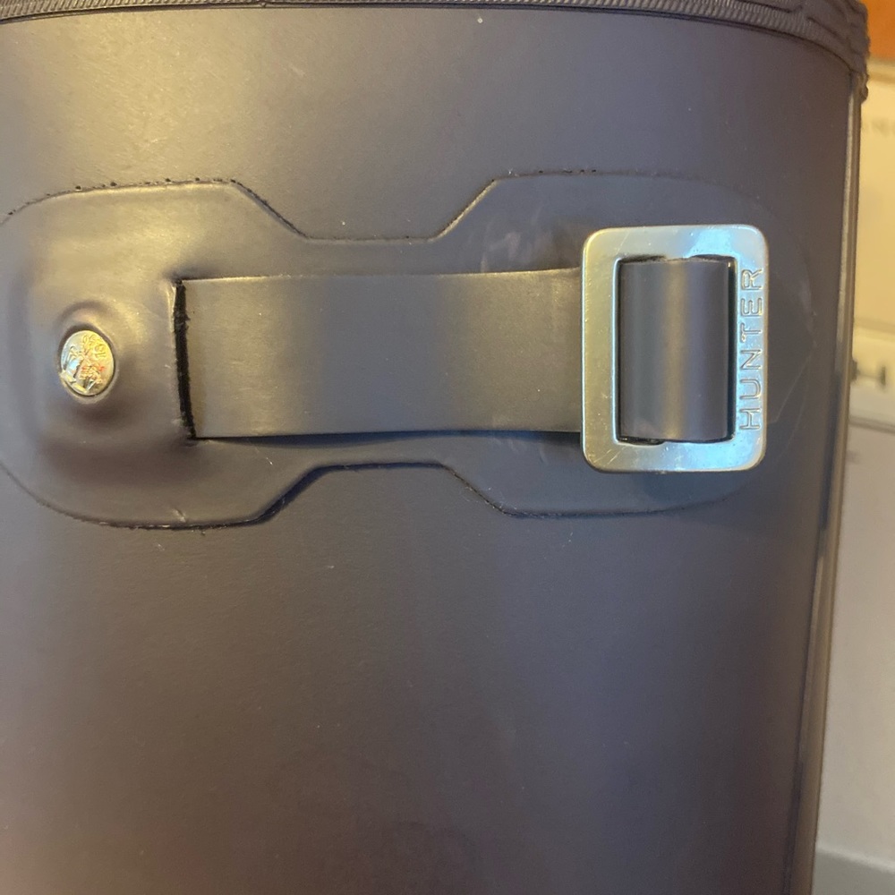 Purple Tall hunter boots gently worn - box included - Picture 13 of 16